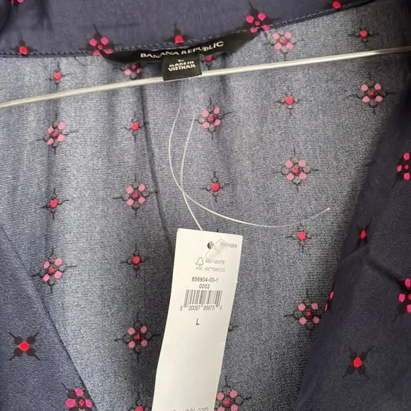Banana Republic silky pajama set, size L, new